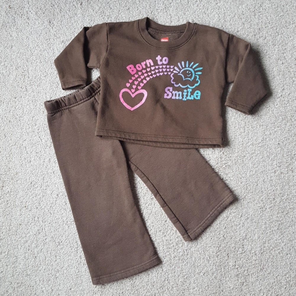 ❤ 4/$20 Hanes Brown "Born to Smile" Sweatsuit